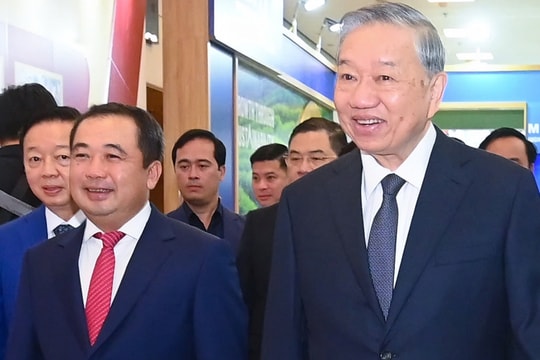 Tổng Bí thư: Đưa khoa học công nghệ vào trung tâm của sản xuất nông nghiệp