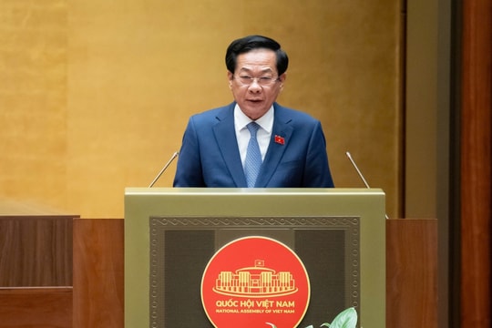 Bộ Nội vụ: Sửa luật tạo điều kiện cho viên chức nhưng không để trục lợi chính sách