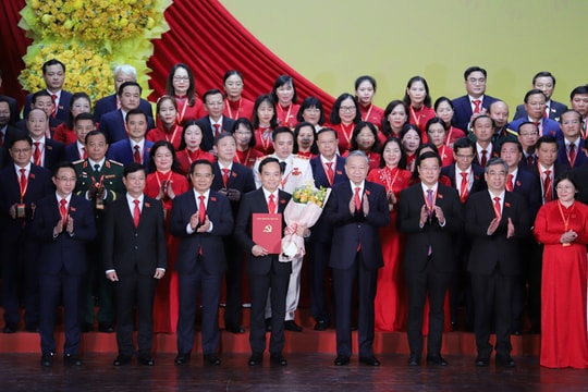 Lãnh đạo không phải người địa phương: Dấu ấn đổi mới trong công tác nhân sự