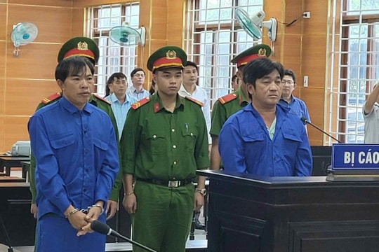 Dùng tàu cá tổ chức cho nhiều người xuất cảnh trái phép, hai ngư dân lĩnh án