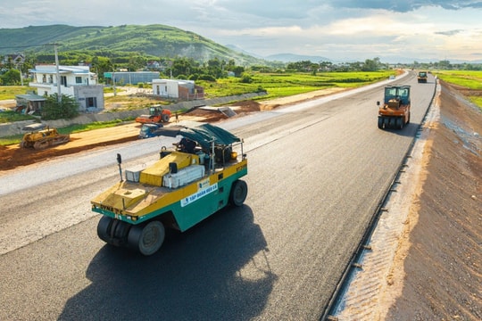 Nỗ lực đưa cao tốc Bắc Nam đoạn Quảng Ngãi - Hoài Nhơn về đích dịp 19/12
