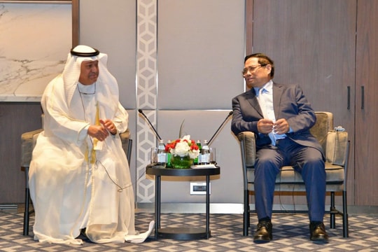 Thủ tướng Phạm Minh Chính tiếp Bộ trưởng Dầu mỏ Kuwait