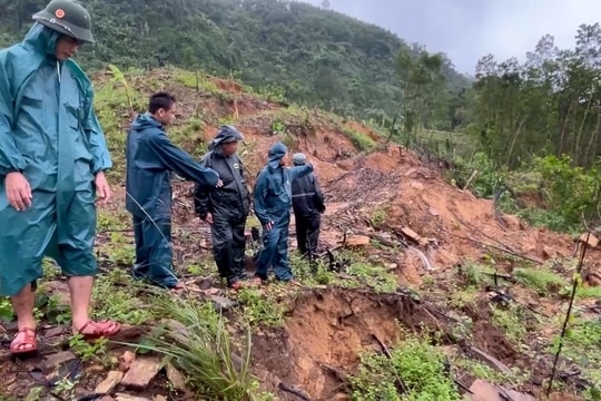 Phát hiện vết nứt ở núi Ngang, xã Sơn Cẩm Hà (Đà Nẵng), di dời gần 60 hộ dân