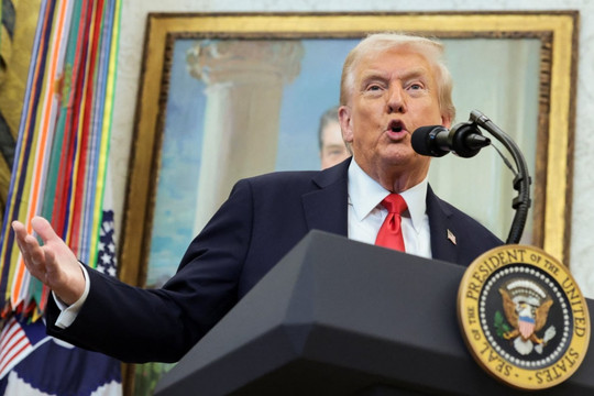 Tổng thống Trump ra thời hạn cho Ukraine, cộng đồng quốc tế theo dõi sát sao