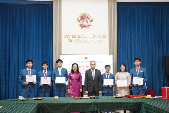 6 học sinh Việt Nam cùng giành huy chương trên đấu trường quốc tế IJSO 2025