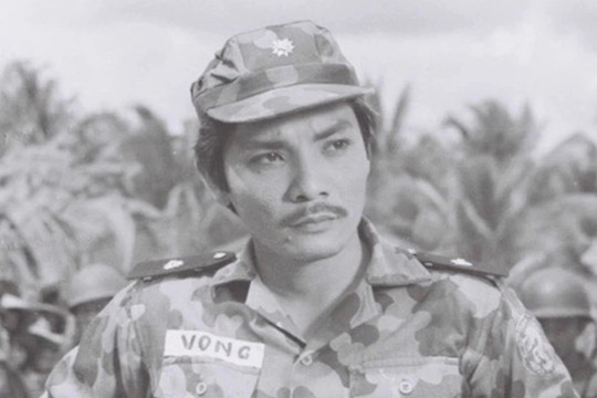 Diễn viên 'Ván bài lật ngửa' sau 43 năm: Người qua đời, người sống kín tiếng