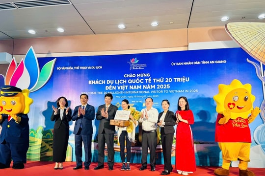Việt Nam đón vị khách quốc tế thứ 20 triệu trong năm 2025