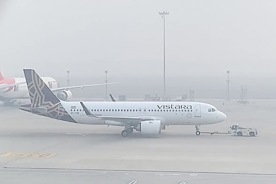 Sương mù ảnh hưởng nghiêm trọng đến giao thông tại miền Bắc Ấn Độ