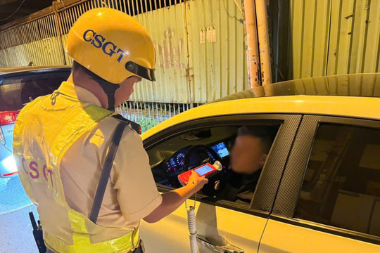 CSGT TP.HCM xử phạt gần 4.000 người vi phạm nồng độ cồn dịp nghỉ lễ