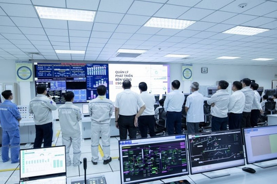 Nhà máy thông minh đầu tiên của Petrovietnam: Dấu ấn đậm nét chuyển đổi số