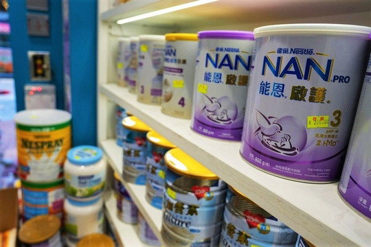 Singapore thu hồi sữa công thức do phát hiện độc tố