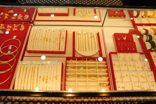 Giá vàng hôm nay 20/1: Kỷ lục mới