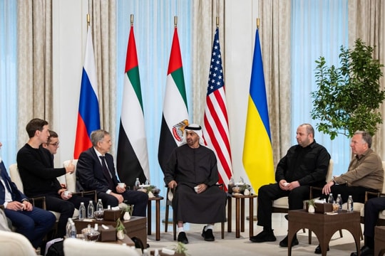 Vì sao Ukraine và Nga không thể đạt đồng thuận về số phận Donetsk?