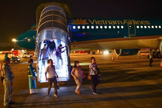 Sẽ có hơn 1.300 chuyến bay đêm của Vietnam Airlines trong dịp Tết Nguyên đán 2026