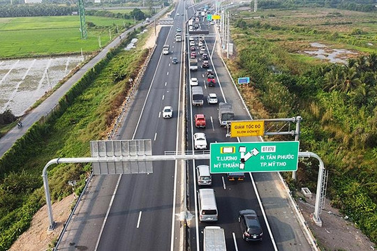 Nghiên cứu mở rộng cao tốc Mỹ Thuận - Cần Thơ theo quy hoạch 6 làn xe