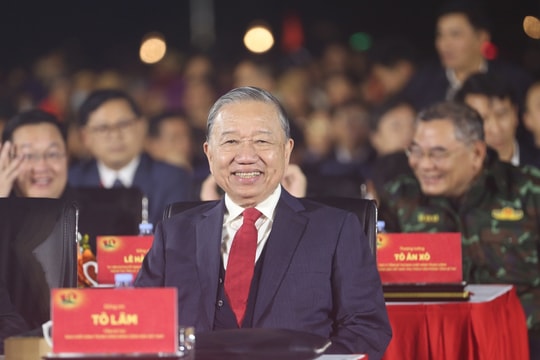 Tổng Bí thư dự Lễ kỷ niệm 85 năm Ngày Bác Hồ về nước lãnh đạo Cách mạng Việt Nam