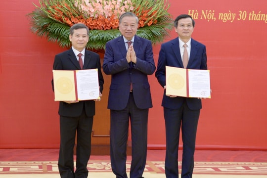 Tổng Bí thư trao quyết định bổ nhiệm Trưởng Ban Nội chính TƯ và Giám đốc Học viện CTQG Hồ Chí Minh