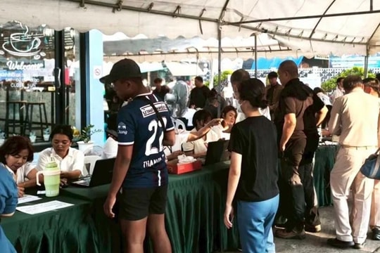 Hơn 2 triệu cử tri Thái Lan bỏ phiếu bầu cử sớm