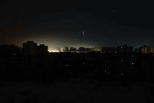 Nga phát động cuộc tấn công quy mô trên khắp Ukraine, nhắm vào Kiev và Kharkov