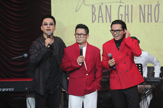 Tuấn Hưng, Bằng Kiều, Anh Tú làm live-concert tái hợp Quả Dưa Hấu