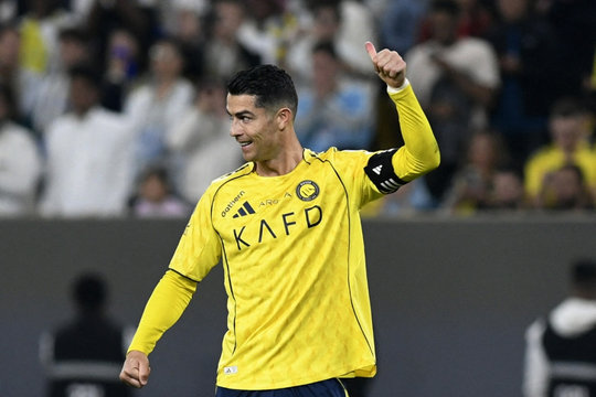 Ronaldo lập kỷ lục hiếm thấy trong lịch sử bóng đá thế giới