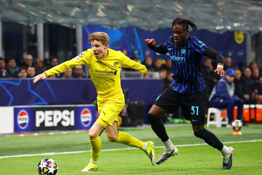 Kết quả Cúp C1 châu Âu hôm nay 25/2: Inter Milan thành cựu á quân