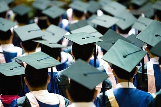 Hà Nội đề xuất cấp học bổng đào tạo tiến sĩ 15 triệu đồng/tháng