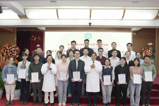 Chiêu mộ hơn 100 "tinh hoa" ngành y đúng dịp Ngày Thầy thuốc Việt Nam