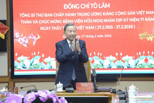 Mỗi thầy thuốc phải là điểm tựa của người bệnh trong những thời khắc khó khăn nhất