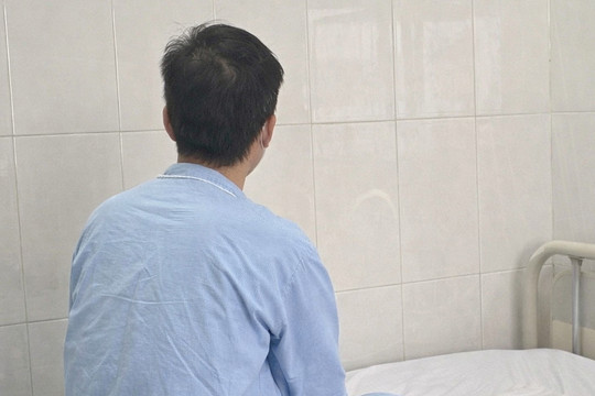Đi khám tâm thần vì hoảng sợ, hồi hộp mỗi khi họp giao ban