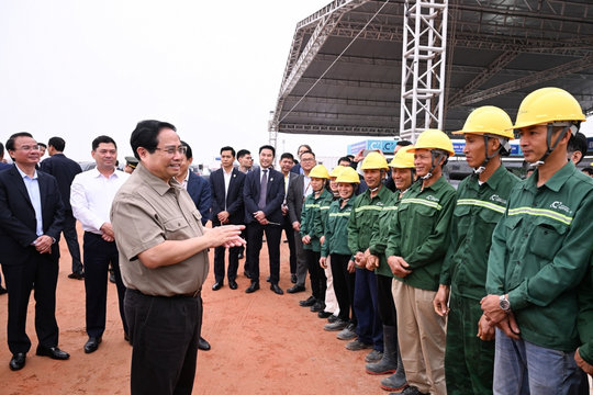 Thủ tướng: Xây dựng khu kinh tế hàng không hiện đại, hội nhập quốc tế