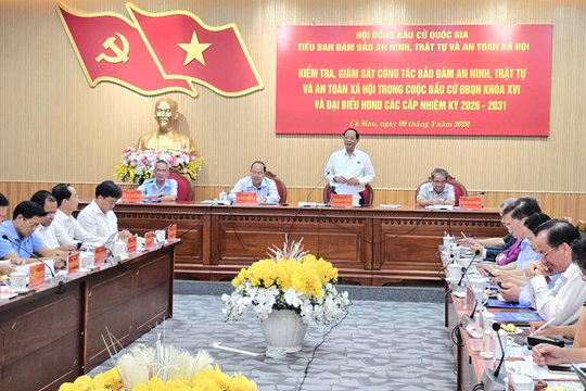 Phó Chủ tịch Quốc hội kiểm tra công tác chuẩn bị bầu cử tại Cà Mau