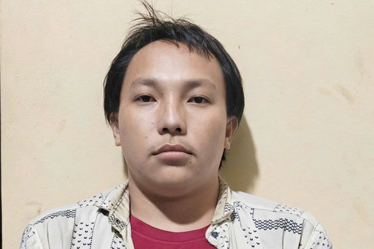 Nghi bị nói xấu, gã thanh niên tạt xăng đốt người mua ve chai