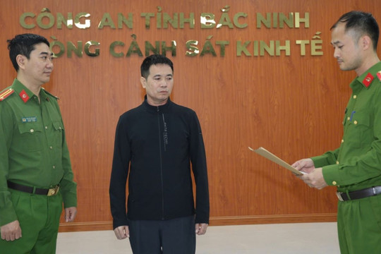Bắt tạm giam chủ cơ sở ở Bắc Ninh, sản xuất số lượng lớn giấm ăn giả