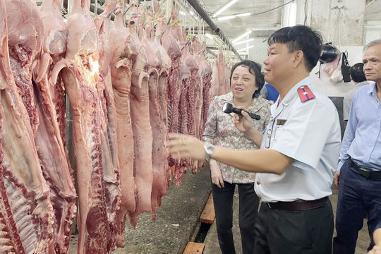 Thủ tướng chỉ đạo kiểm soát chặt giết mổ gia súc, chặn thịt bẩn ra thị trường