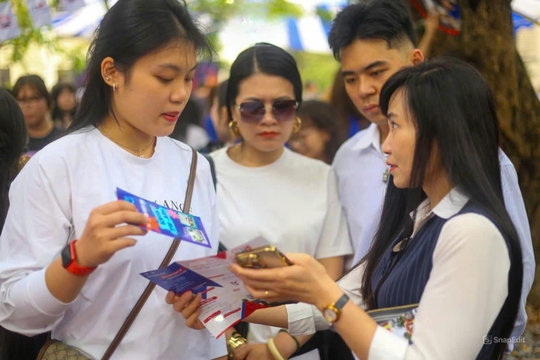Nghề nghiệp sau đại học: Thách thức lớn với sinh viên