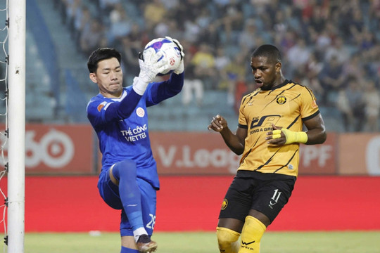 Tiền đạo Rimario Gordon bất ngờ chia tay CLB Thanh Hóa