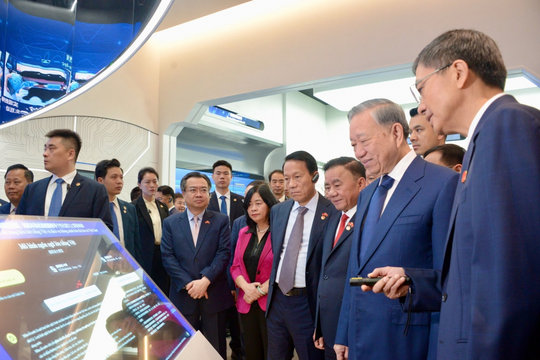 Tổng Bí thư, Chủ tịch nước Tô Lâm thăm trung tâm hợp tác đổi mới AI tại Trung Quốc