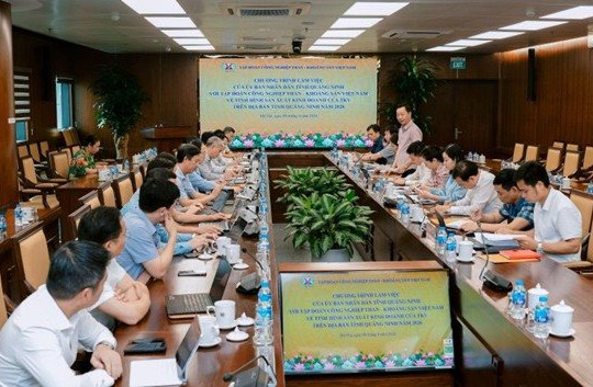 ‏Tập đoàn Công nghiệp Than - Khoáng sản Việt Nam tiếp tục giữ vai trò động lực tăng trưởng của tỉnh Quảng Ninh