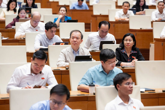 Đề xuất tuyển đặc cách vận động viên, nghệ sĩ tài năng đặc biệt vào khu vực công