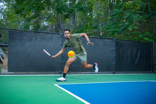 Xuất hiện môn thể thao dùng vợt, không gây ồn, hứa hẹn soán ngôi pickleball