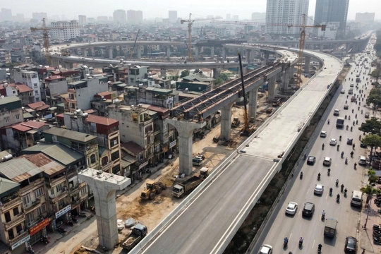 Các giải pháp căn cơ đẩy lùi ùn tắc giao thông