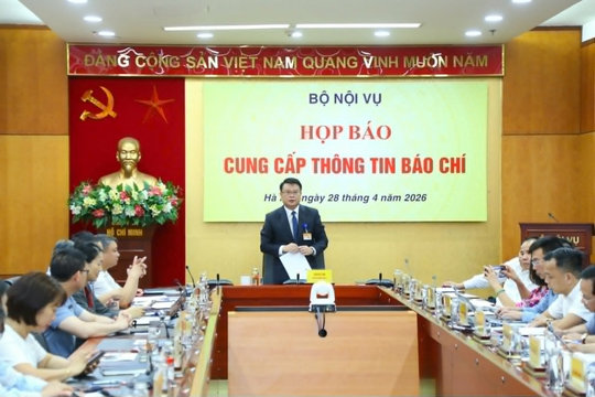 Bộ Nội vụ báo cáo kết quả tinh giản biên chế, tham mưu giao biên chế năm 2026