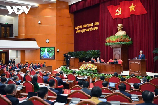 Quy định của Đảng là "thể chế bản lề" bảo đảm vận hành thông suốt