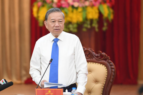 Tổng Bí thư, Chủ tịch nước Tô Lâm: Tái định vị không gian phát triển Quảng Trị với chiến lược 'vươn Đông, tỏa Tây'