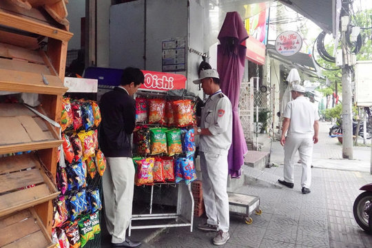Quản lý vỉa hè ở Đà Nẵng: Giải pháp “mét vuông sinh lời”- “mét vuông sinh tồn”