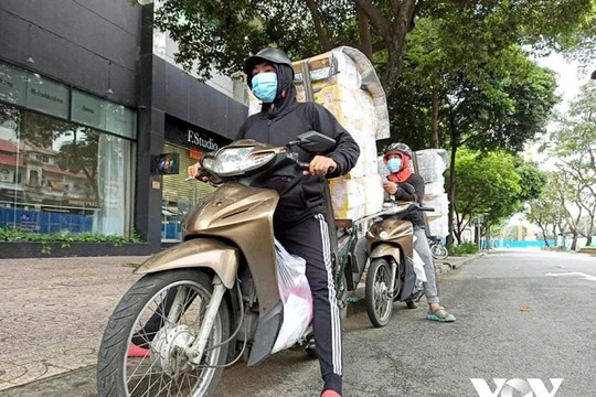 Siết xe ôm, shipper xe xăng vùng phát thải thấp, phương án chuyển đổi ra sao?