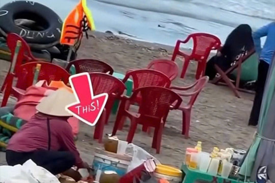 Vụ gom nước dừa thừa ở bãi tắm Thịnh Long: Người phụ nữ bị đình chỉ kinh doanh