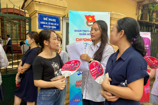 Học sinh đổ xô chọn môn xã hội: Nỗi lo thiếu hụt nhân lực khoa học trong tương lai