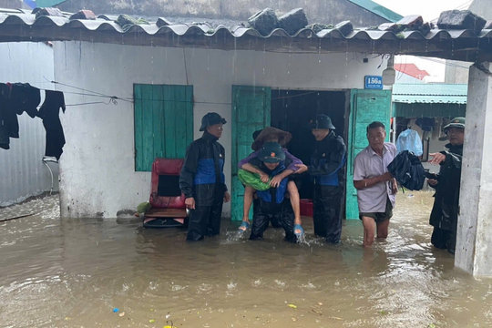 Quảng Ninh: Mưa lớn gây sạt lở nghiêm trọng trên Quốc lộ 18C